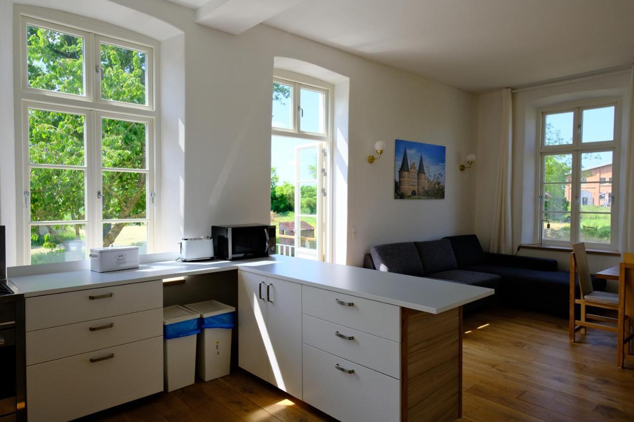 Gutshaus Fewo Luebeck Dassow Exteriér fotografie